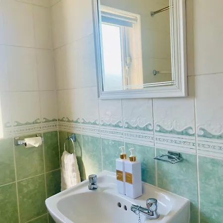 Fourteen Oaks Holiday home *